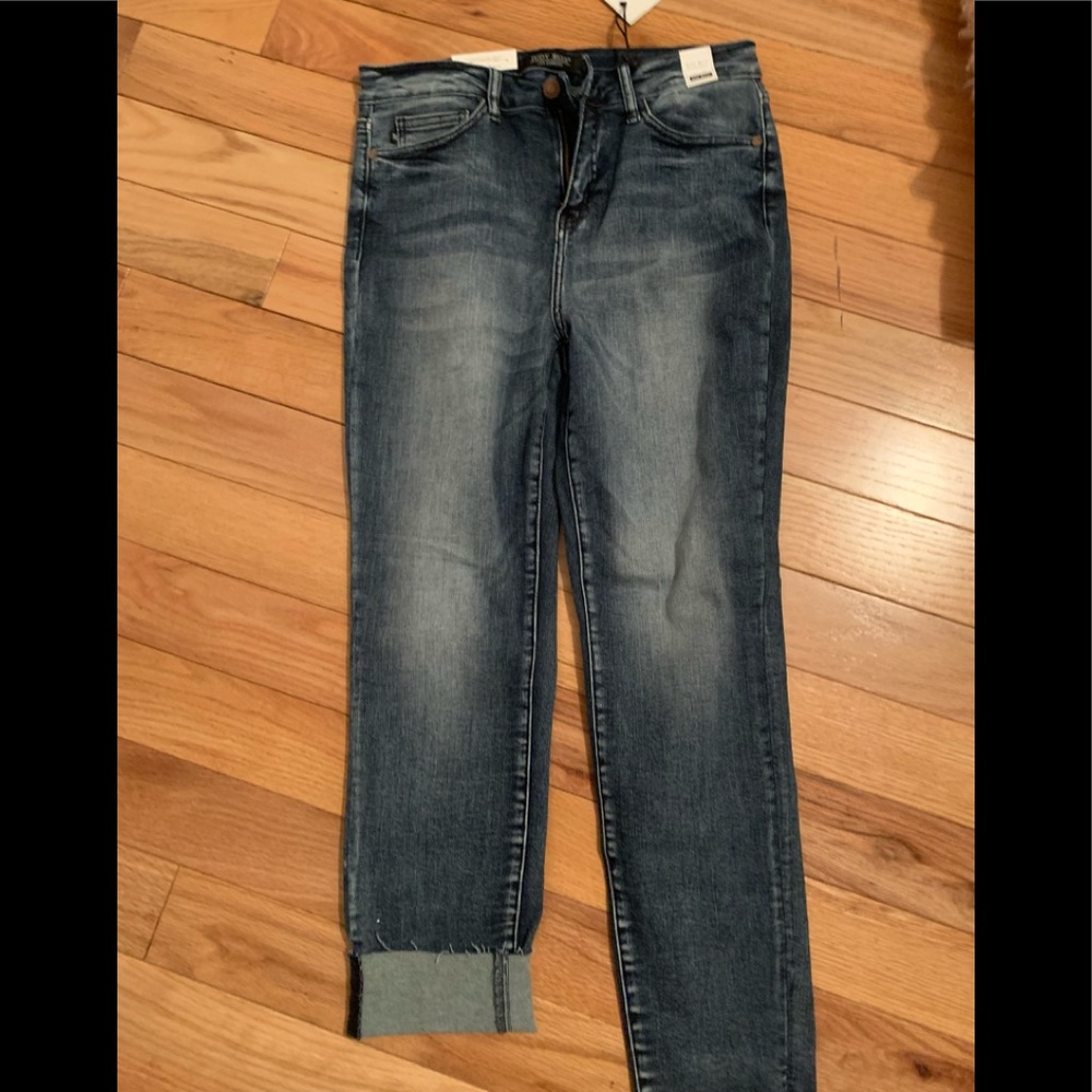 Nwt 9/29 Judy blue high waist raw hem jeans
